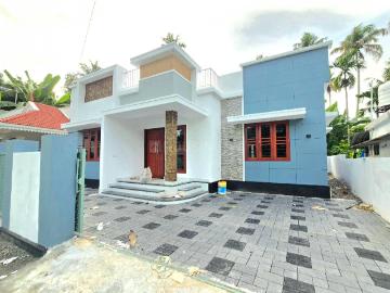 3 BHK Independent House in North Parvur for resale Kochi. The reference number is 20501407