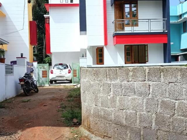 3 BHK Independent House in Pachalloor for rent Thiruvananthapuram. The reference number is 10758030