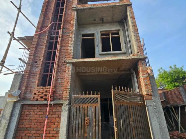 3 BHK Independent House in Paharia for resale Varanasi. The reference number is 20317467