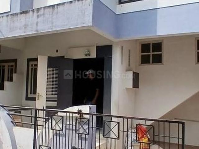 3 BHK Independent House in Palanpur Jakatnaka for rent Surat. The reference number is 21214789