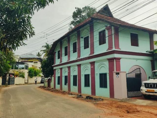 3 BHK Independent House in Palkulangara for rent Thiruvananthapuram. The reference number is 21152036