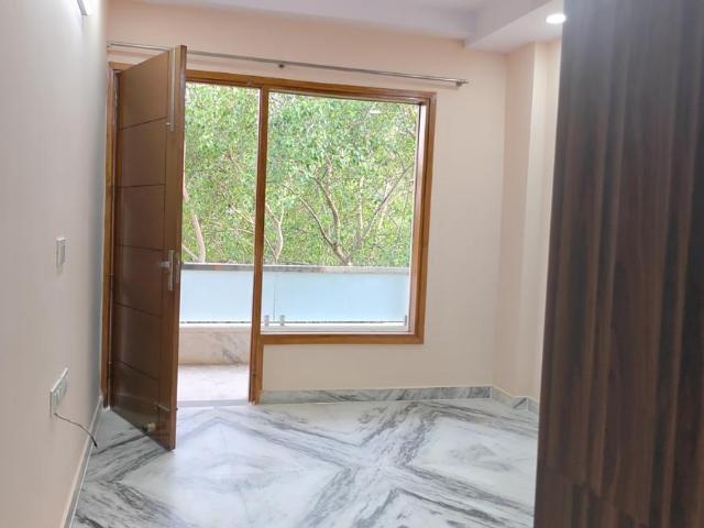 3 BHK Independent House in Paschim Vihar for rent New Delhi. The reference number is 17948720