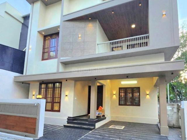 3 BHK Independent House in Pukkattupady for resale Kochi. The reference number is 20282895