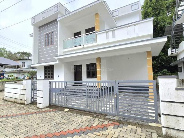 3 BHK Independent House in Pukkattupady for resale Kochi. The reference number is 20437172
