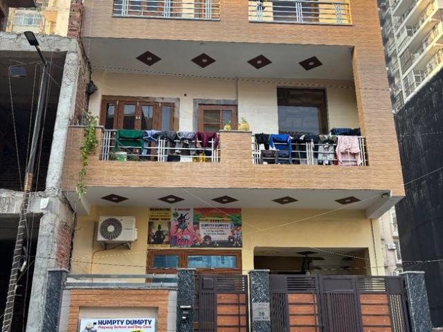 3 BHK Independent House in Raj Nagar Extension for rent Ghaziabad. The reference number is 18933961