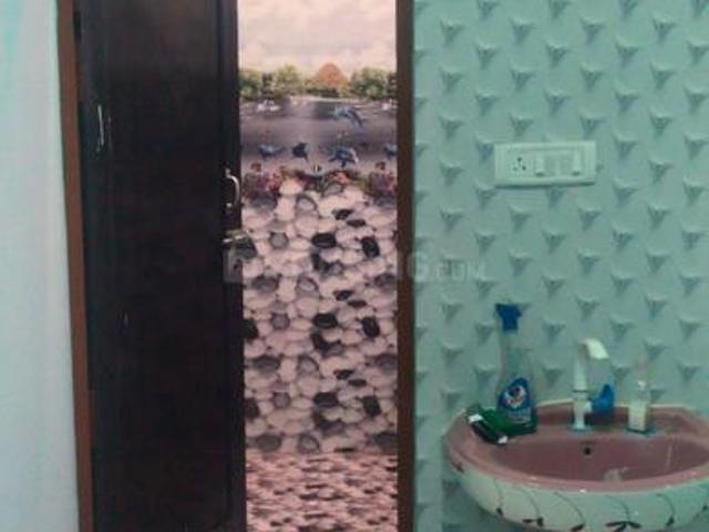 3 BHK Independent House in Roberts Lines for rent Lucknow. The reference number is 20398715