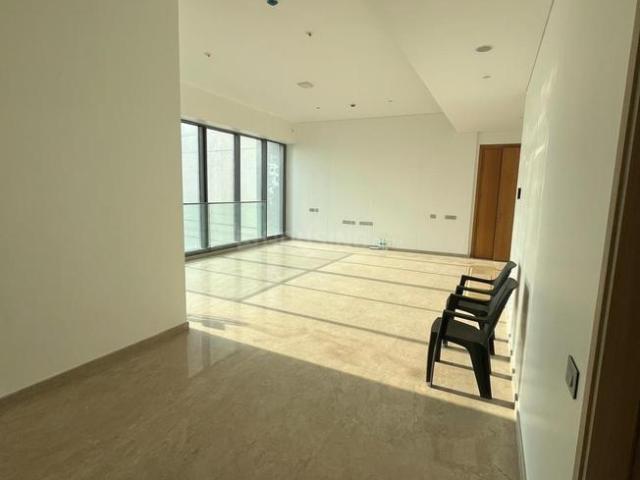 3 BHK Independent House in Santacruz East for resale Mumbai. The reference number is 19010855