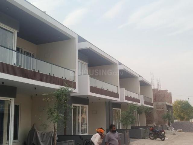 3 BHK Independent House in Santoshi Nagar for resale Raipur. The reference number is 19786526