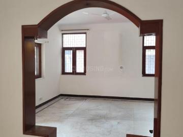 3 BHK Independent House in Sarvodaya Enclave for rent New Delhi. The reference number is 20237289