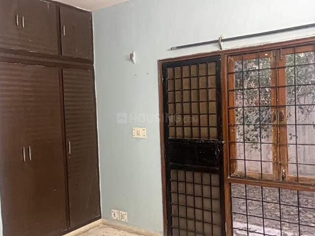 3 BHK Independent House in Sector 3 for rent Gurgaon. The reference number is 18802225