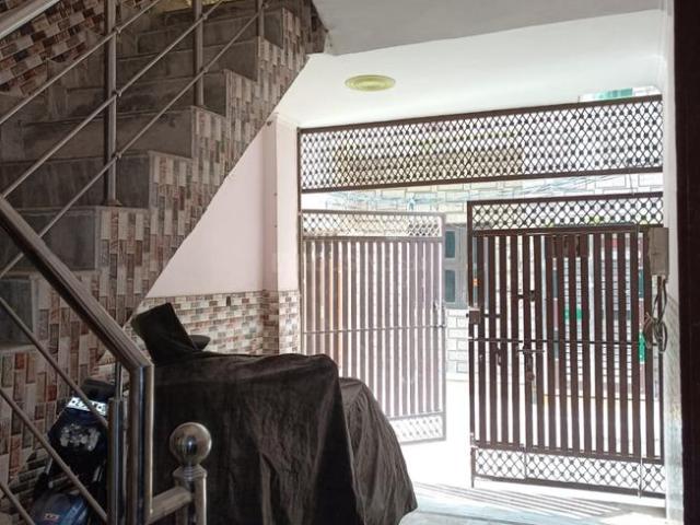 3 BHK Independent House in Sector 104 for resale Gurgaon. The reference number is 19594006