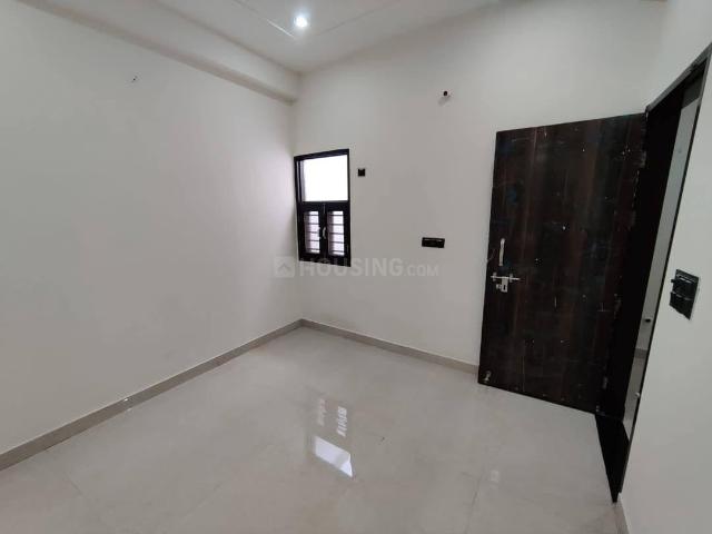 3 BHK Independent House in Sector 104 for resale Gurgaon. The reference number is 20897632