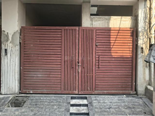 3 BHK Independent House in Sector 104 for resale Gurgaon. The reference number is 21227285