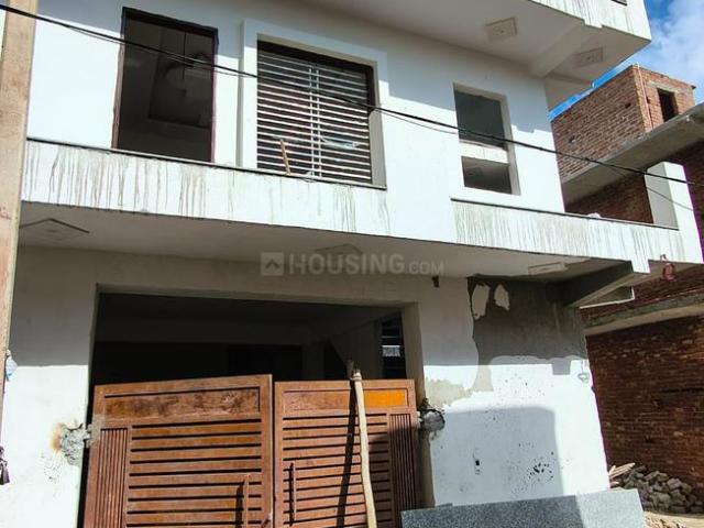 3 BHK Independent House in Sector 105 for resale Gurgaon. The reference number is 18321123