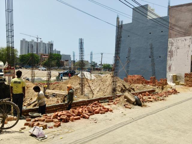 3 BHK Independent House in Sector 110 for resale Gurgaon. The reference number is 19993300