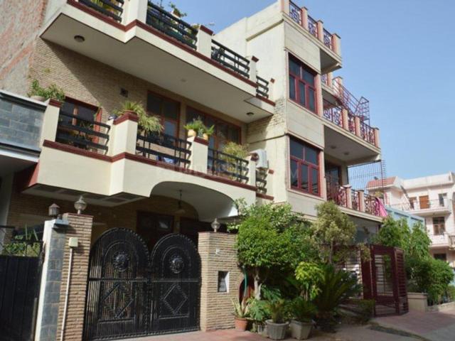 3 BHK Independent House in Sector 14 for rent Gurgaon. The reference number is 19230978