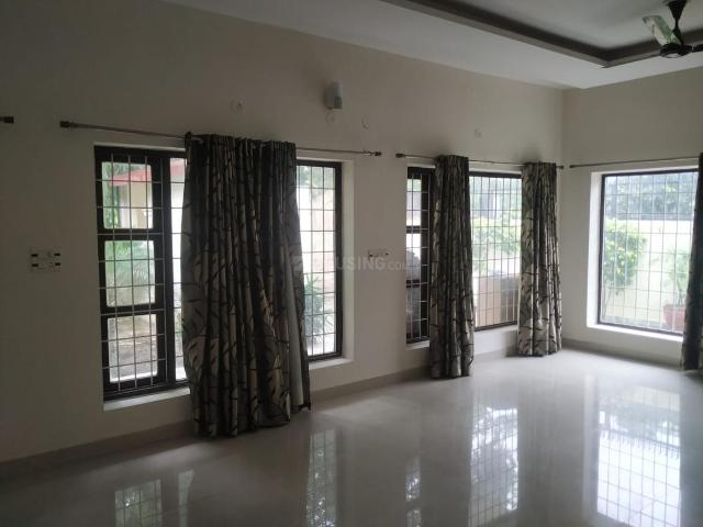 3 BHK Independent House in Sector 14 for rent Faridabad. The reference number is 21358543