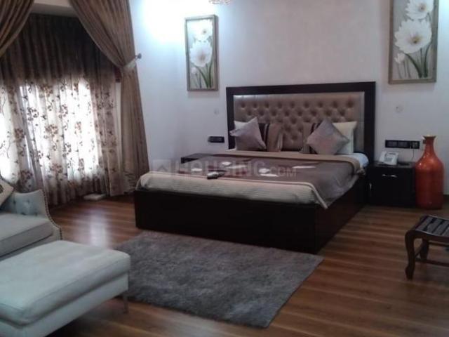 3 BHK Independent House in Sector 19 for rent Noida. The reference number is 19637008
