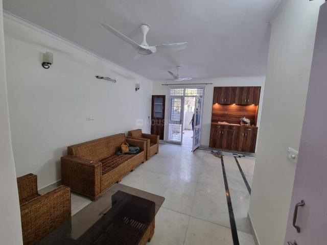 3 BHK Independent House in Sector 20 for rent Noida. The reference number is 21302998