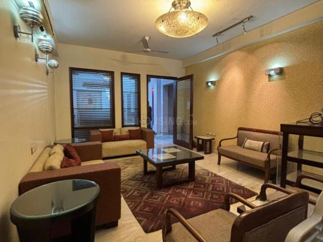 3 BHK Independent House in Sector 23 for rent Gurgaon. The reference number is 18085645