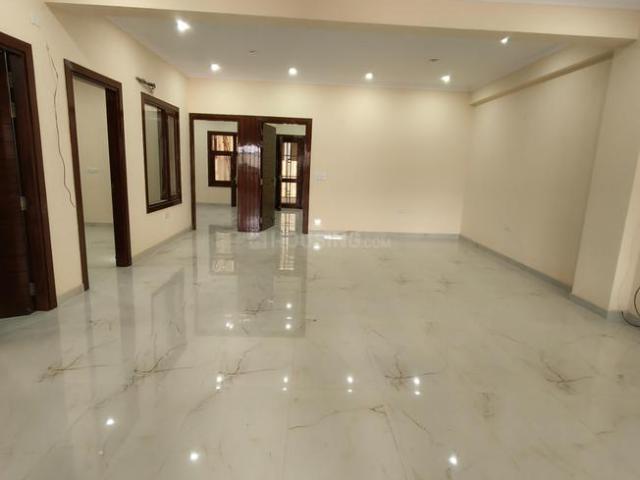 3 BHK Independent House in Sector 23 for rent Noida. The reference number is 21028943