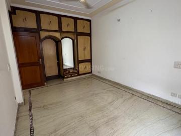 3 BHK Independent House in Sector 27 for rent Noida. The reference number is 18641880