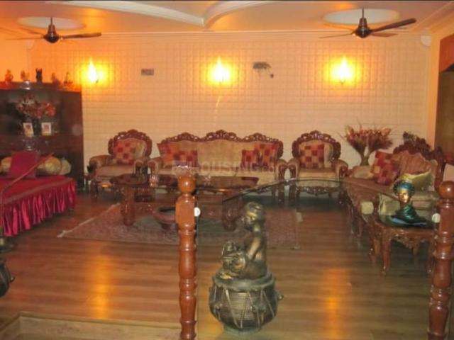 3 BHK Independent House in Sector 27 for resale Noida. The reference number is 20019623