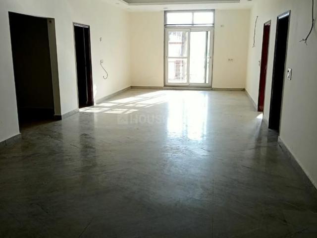 3 BHK Independent House in Sector 30 for rent Noida. The reference number is 20981732