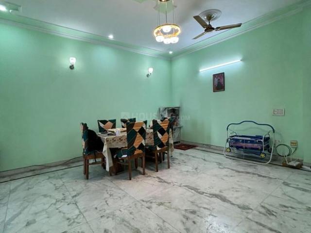 3 BHK Independent House in Sector 40 for rent Gurgaon. The reference number is 20835844