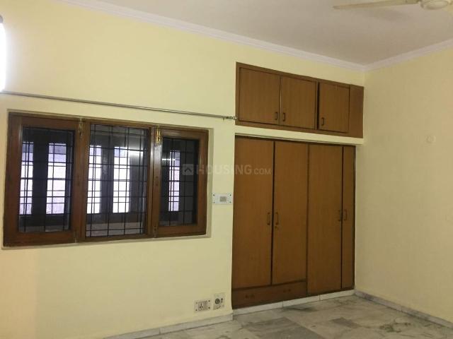 3 BHK Independent House in Sector 41 for rent Noida. The reference number is 19083843