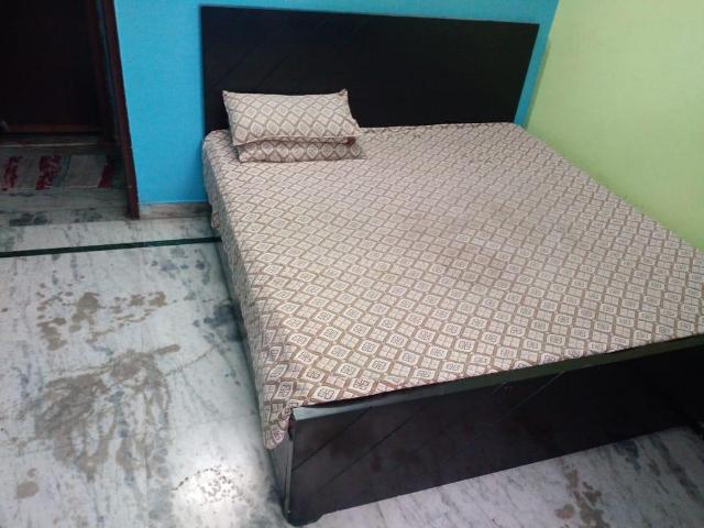 3 BHK Independent House in Sector 45 for resale Faridabad. The reference number is 18313175