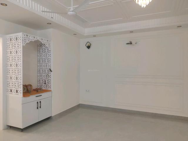 3 BHK Independent House in Sector 49 for resale Faridabad. The reference number is 20400422
