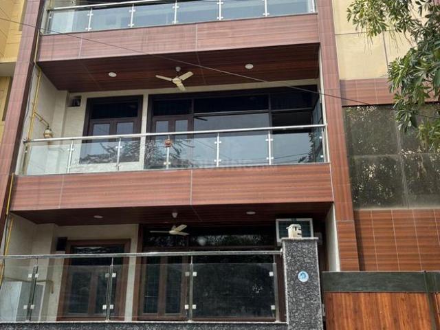 3 BHK Independent House in Sector 49 for resale Noida. The reference number is 20954998