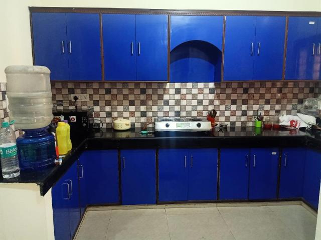 3 BHK Independent House in Sector 4 for rent Gurgaon. The reference number is 21085945