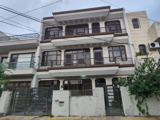 3 BHK Independent House in Sector 4 for rent Panchkula. The reference number is 21124390