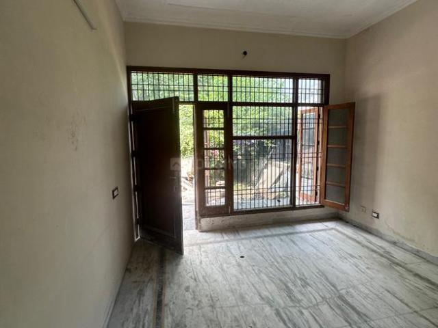 3 BHK Independent House in Sector 53 for resale Mohali. The reference number is 21045694