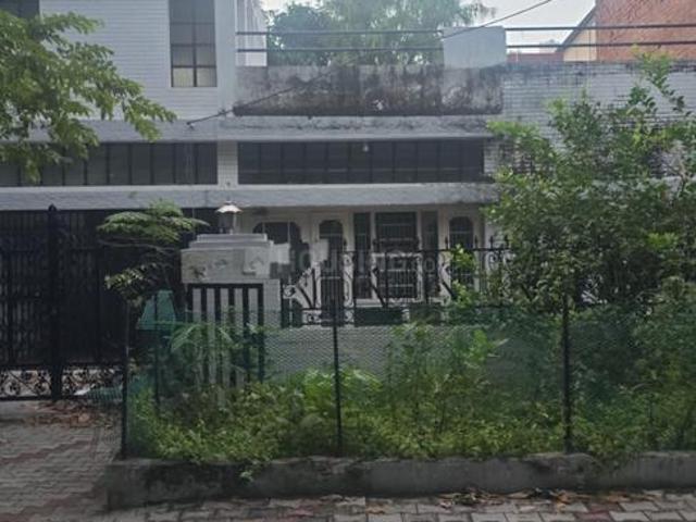 3 BHK Independent House in Sector 60 for resale Mohali. The reference number is 21139757