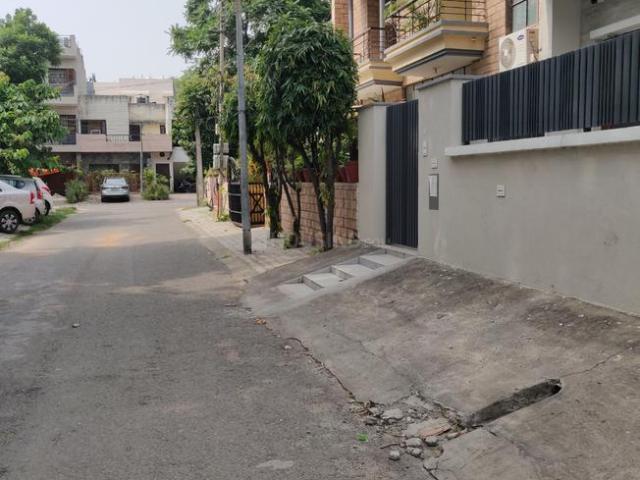 3 BHK Independent House in Sector 63 for resale Mohali. The reference number is 21010865