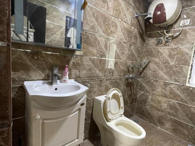 3 BHK Independent House in Sector 8 Dwarka for rent New Delhi. The reference number is 20485593