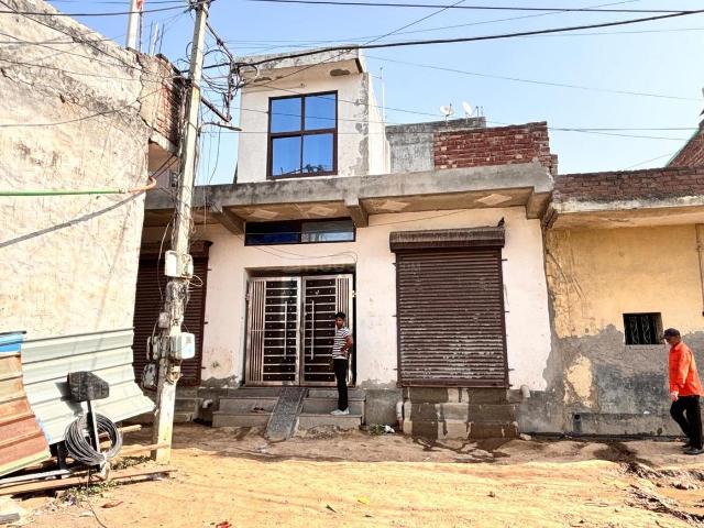 3 BHK Independent House in Sector 91 for resale Faridabad. The reference number is 20422815