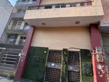 3 BHK Independent House in Shahdara for resale New Delhi. The reference number is 17720702