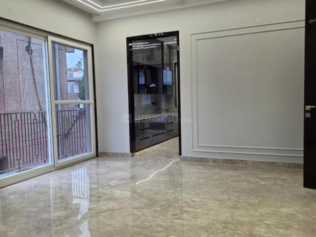 3 BHK Independent House in Shalimar Bagh for rent New Delhi. The reference number is 17618178