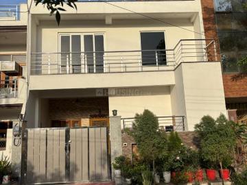 3 BHK Independent House in Shastri Nagar for resale Ghaziabad. The reference number is 20047446