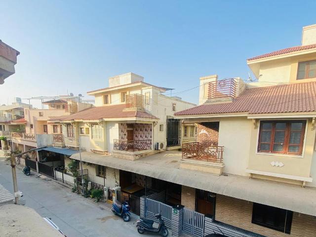 3 BHK Independent House in Shilaj for resale Ahmedabad. The reference number is 19738219
