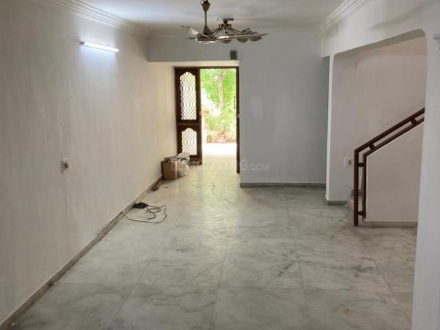 3 BHK Independent House in Shyamal for rent Ahmedabad. The reference number is 21006331