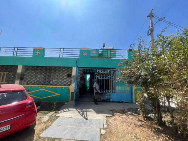 3 BHK Independent House in Sipcot Ph. I for rent Hosur. The reference number is 20452554