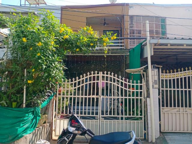 3 BHK Independent House in South Bopal for resale Ahmedabad. The reference number is 8302350