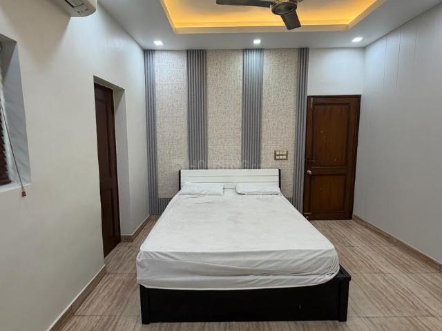 3 BHK Independent House in South Extension I for rent New Delhi. The reference number is 20790811