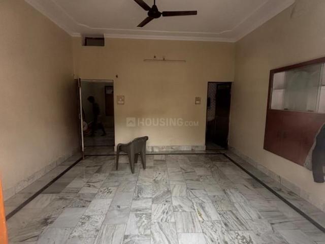 3 BHK Independent House in Sunderpur for rent Varanasi. The reference number is 21235800