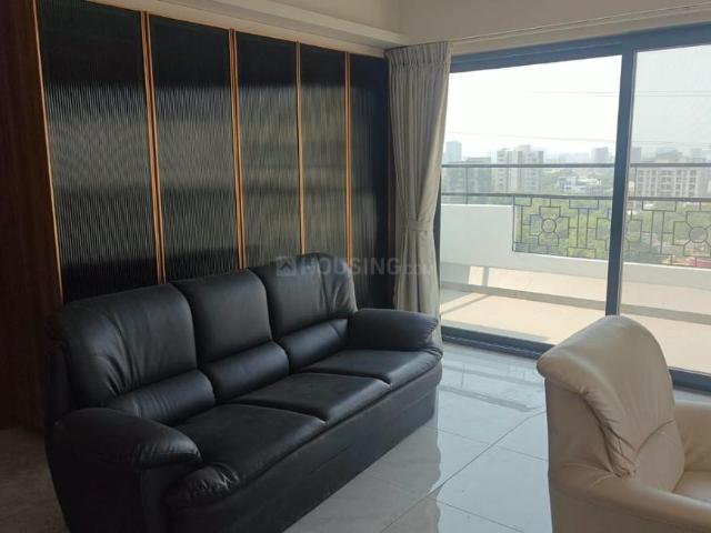 3 BHK Penthouse in Bodakdev for rent Ahmedabad. The reference number is 21370165